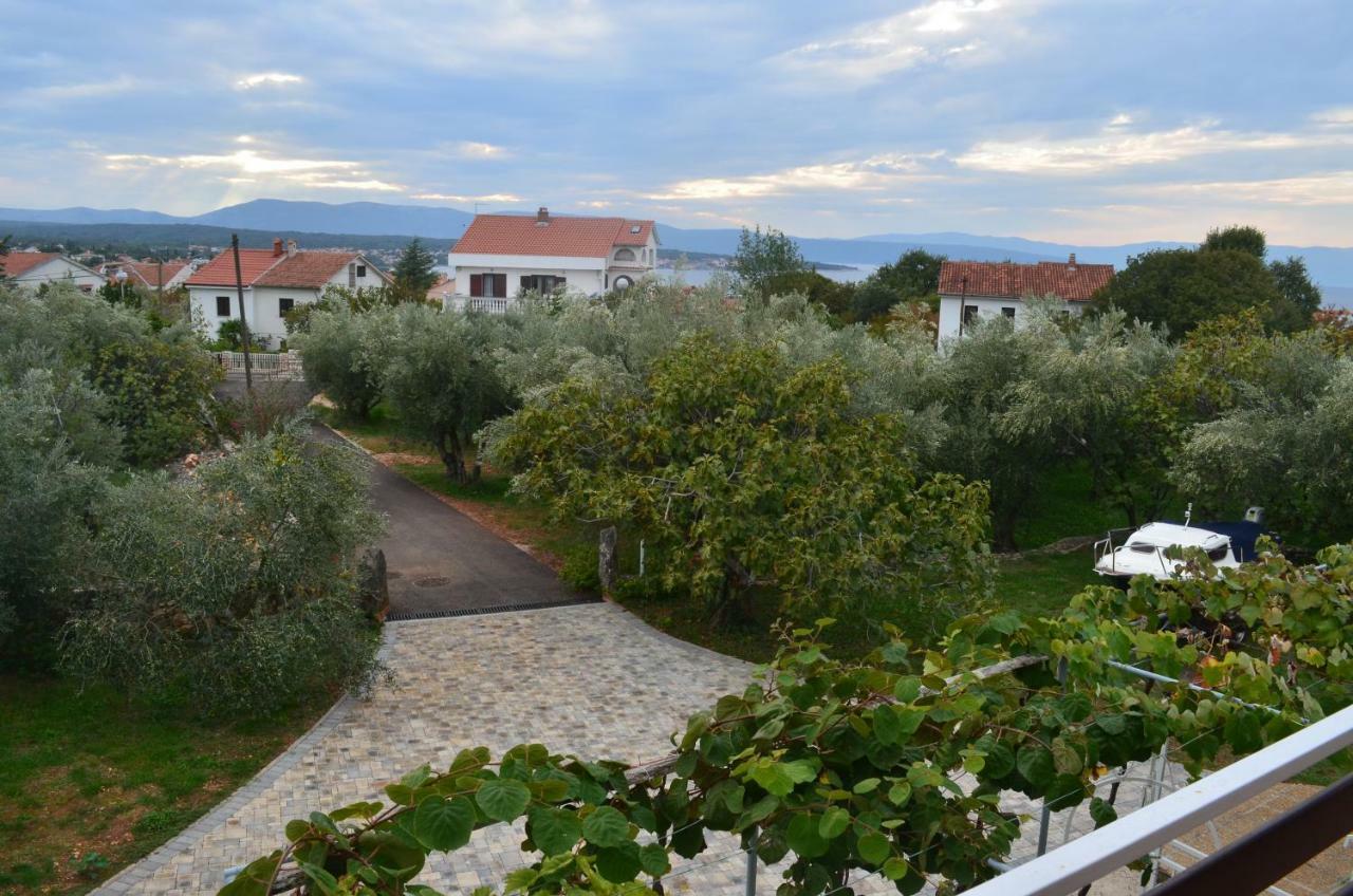 Apartments Mare Malinska Exteriér fotografie